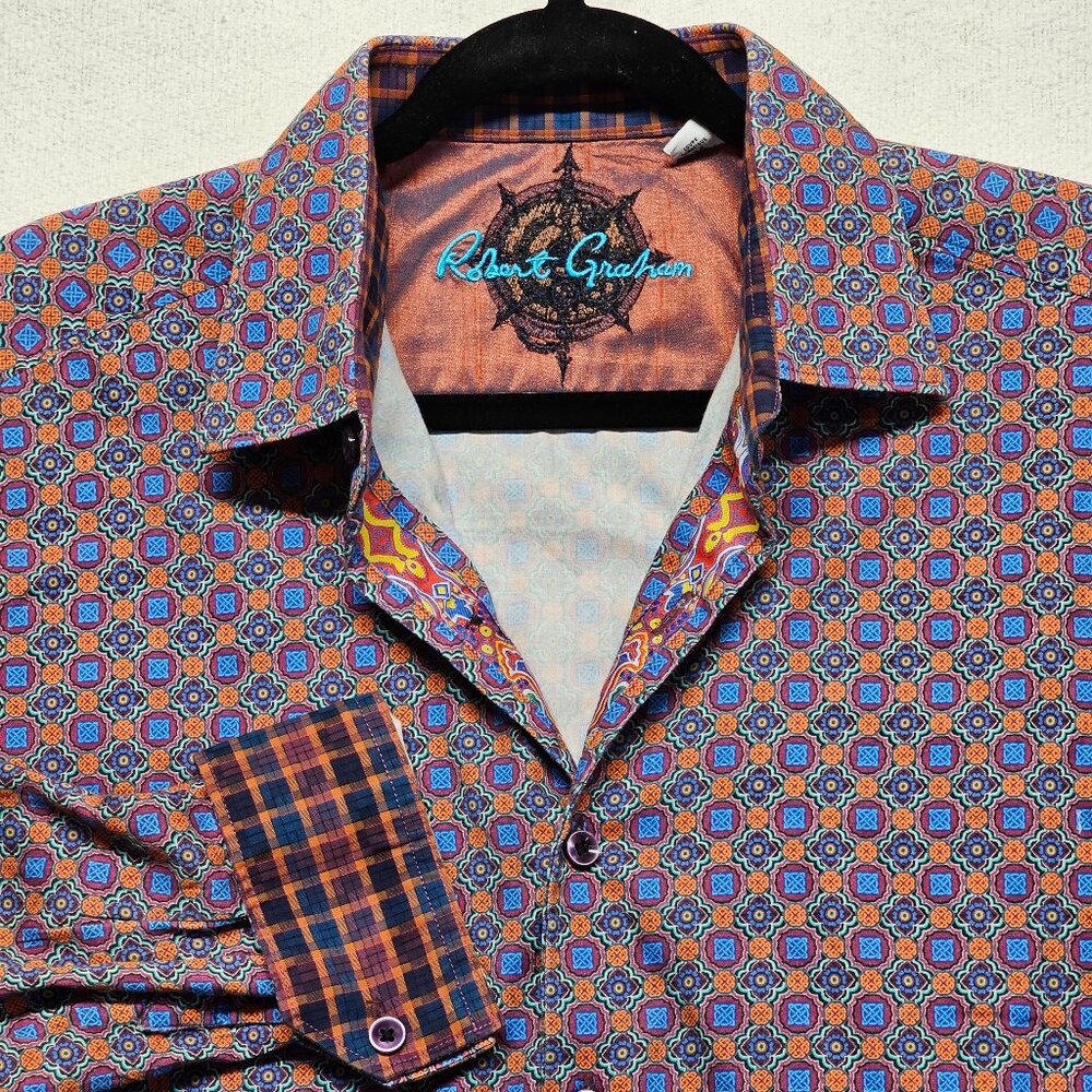 Robert Graham Men’s Medium Shirt Leprechaun Embroidered Long Sleeve Flip Cuff